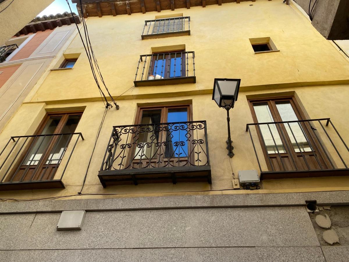 Domus Alfileritos Lägenhet Toledo Exteriör bild